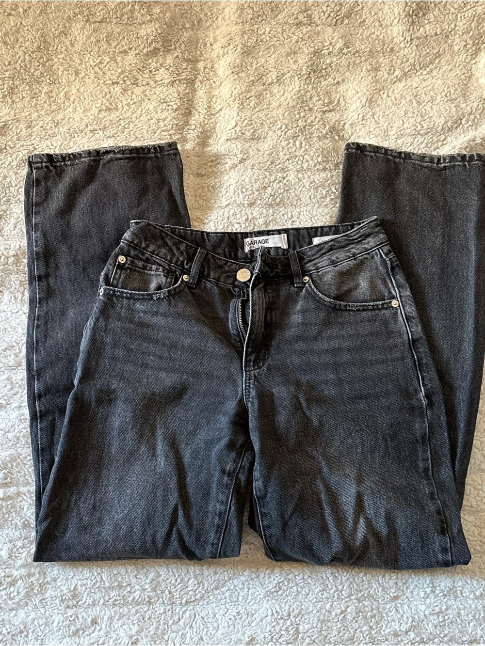 Garage Black Slouchy Jeans - Size 3 - Picture 2 of 3